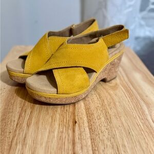 Clark's Suede Cork Wedge  Sandals Size 6